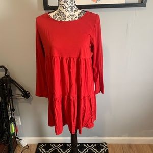 Cute orange/red color top!